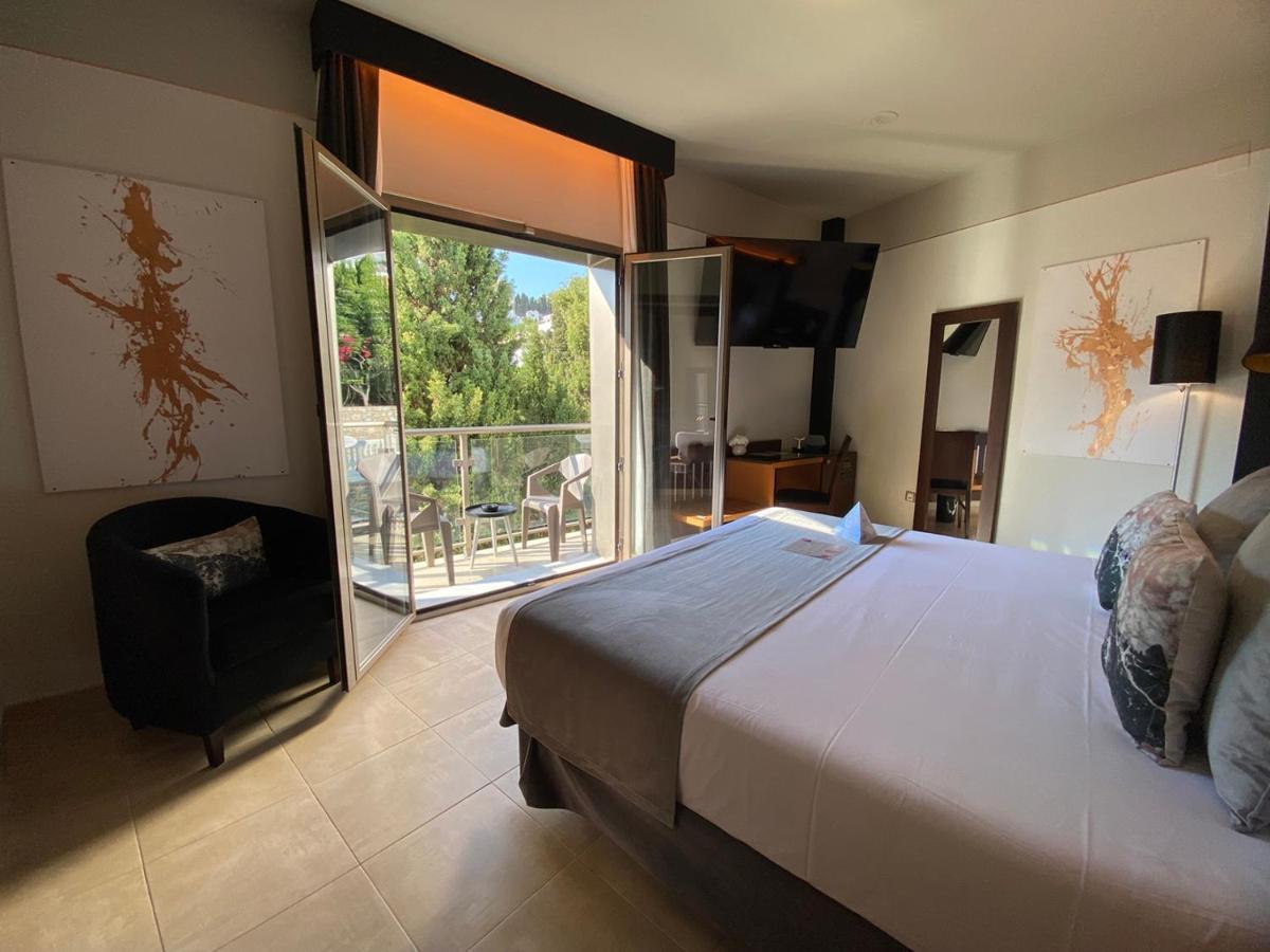 On Aleta Room Designed For Adults Almuñécar Kültér fotó
