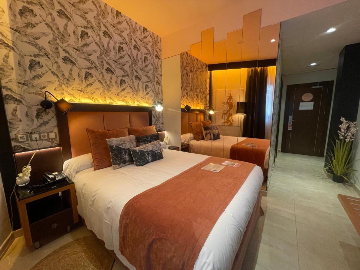On Aleta Room Designed For Adults Almuñécar Kültér fotó